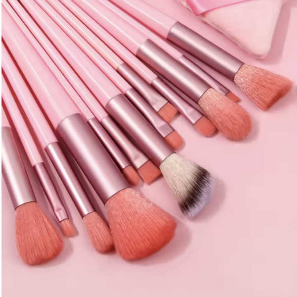 KIT Brochas de maquillaje X13 - Image 2